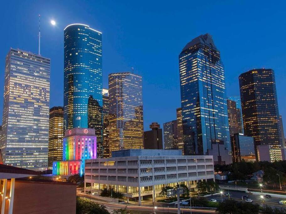 Beautiful/Spacious 2 Bedroom Houston Near Galleria Exterior foto